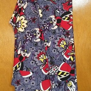 LuLaRoe Alice in Wonderland Leggings OS